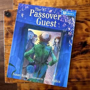 PJ Library The Passover Guest Jewish Paperback Book
